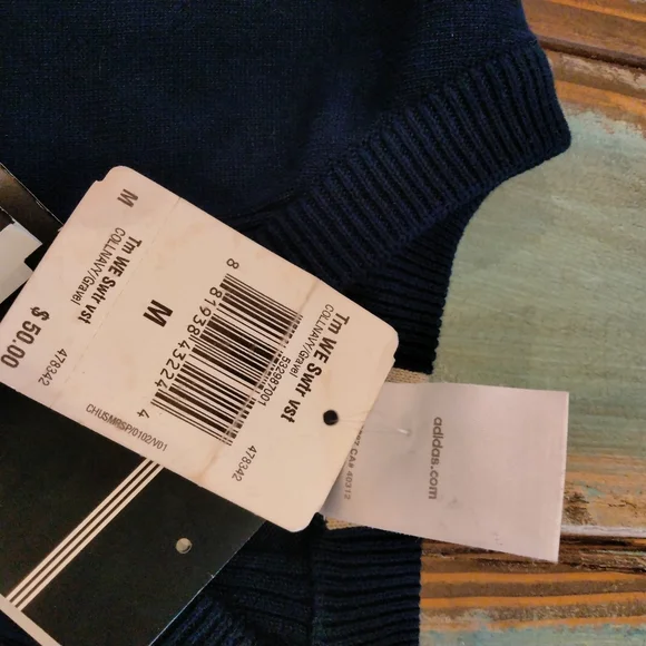 Nevada State Wolf Pack Football Sweater vest. NEW WITH TAGS. Size M - Picture 4 of 4